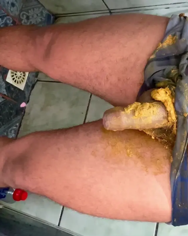 Shitty dick! 🍆💩🔥